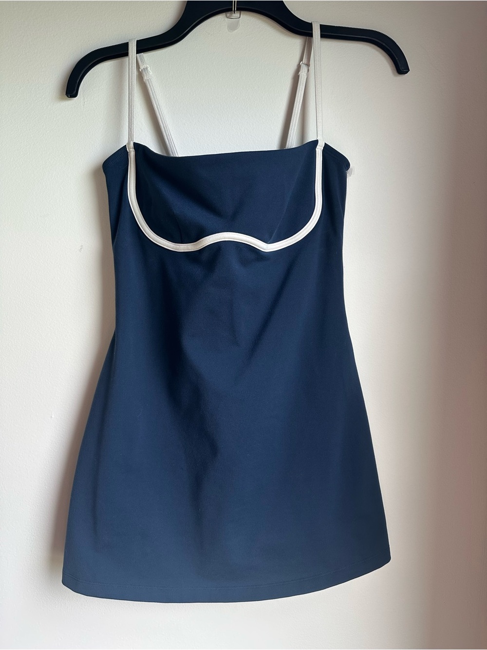 Alo Airbrush Streamline Dress Navy/Ivory Ath Tank Dress with Contrast Piping - Picture 4 of 7